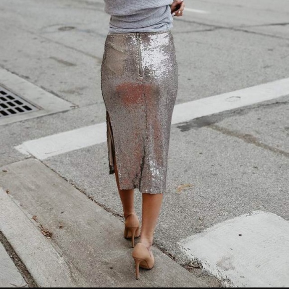 COMING SOON - Sequin obsession pencil skirt - Picture 4 of 8